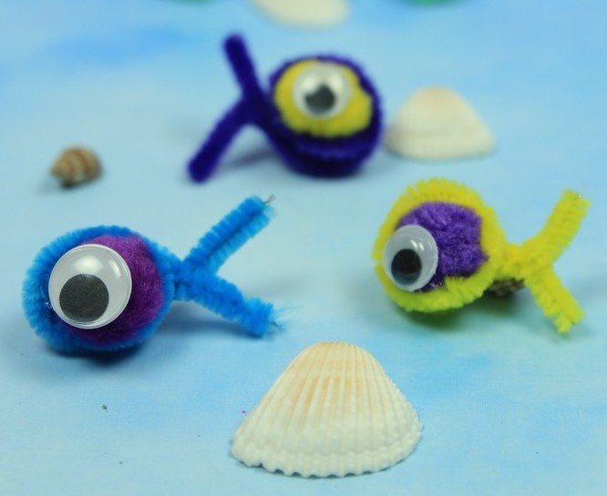 Image of fish craft made with pompoms and chenille stems.